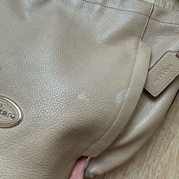 COACH 34312 Scout Hobo Tan Beige Pebbled Leather Shoulder Crossbody Bag - Picture 3 of 11